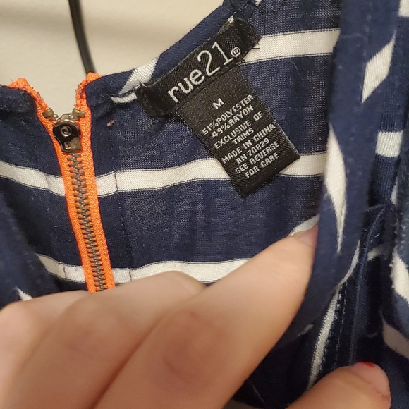 Striped Tank - Picture 4 of 5